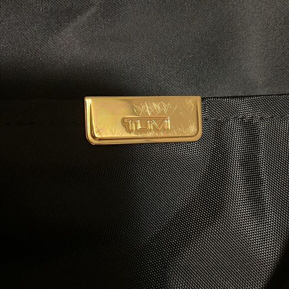 Tumi black gold work laptop bag with strap - Picture 2 of 5